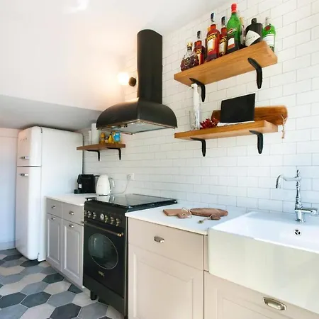 Villino Genia Pool & View * Moltrasio